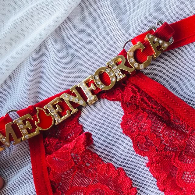 Calcinha personalizada com strass